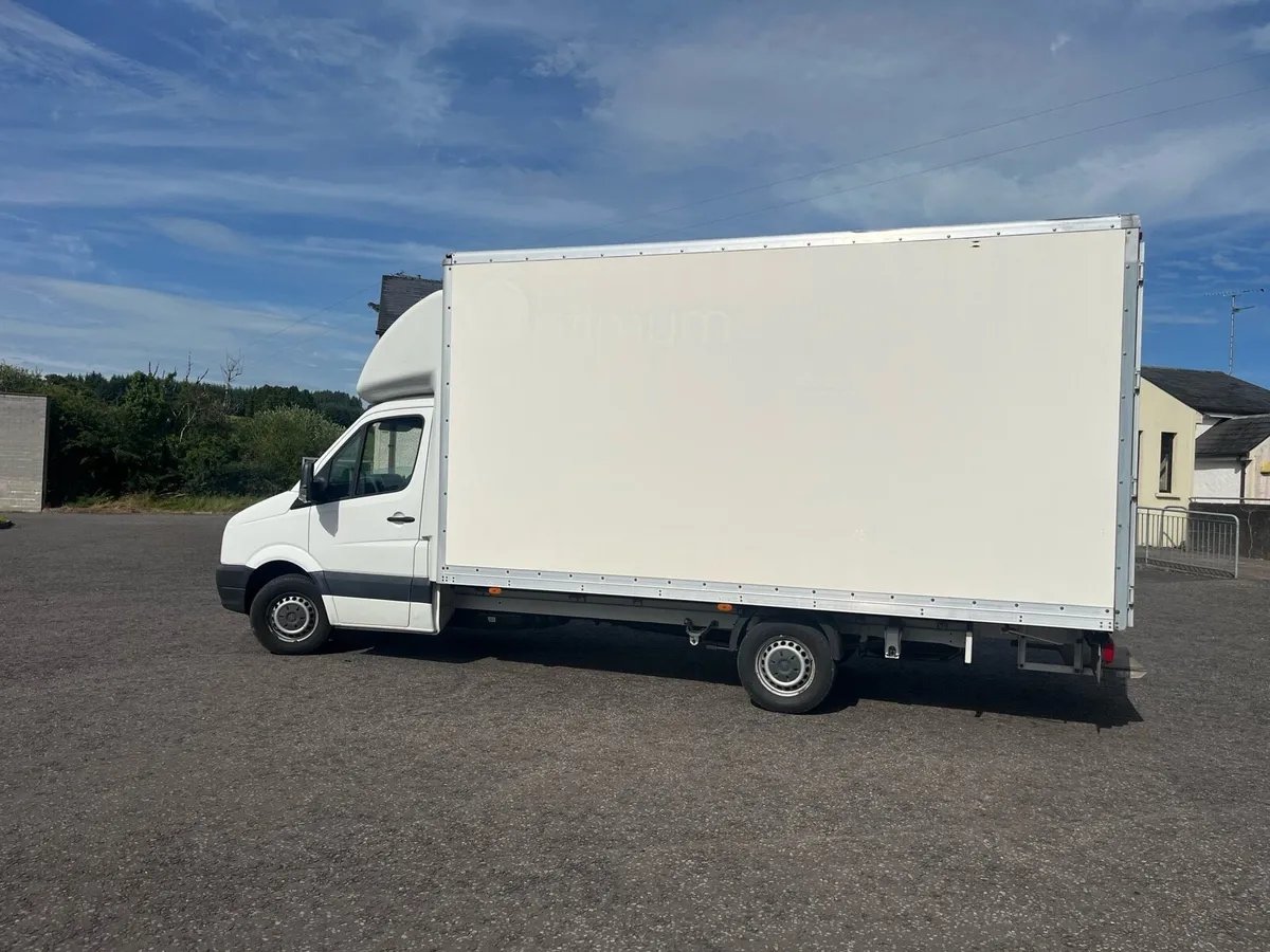 VW CRAFTER - Image 4