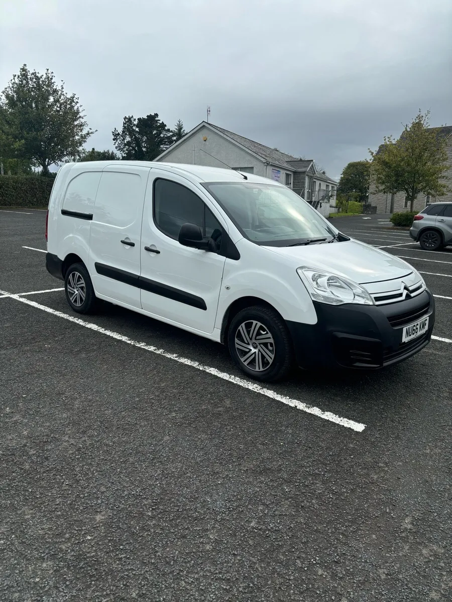 2016 Peugeot partner crew cab van 5 seater - Image 1
