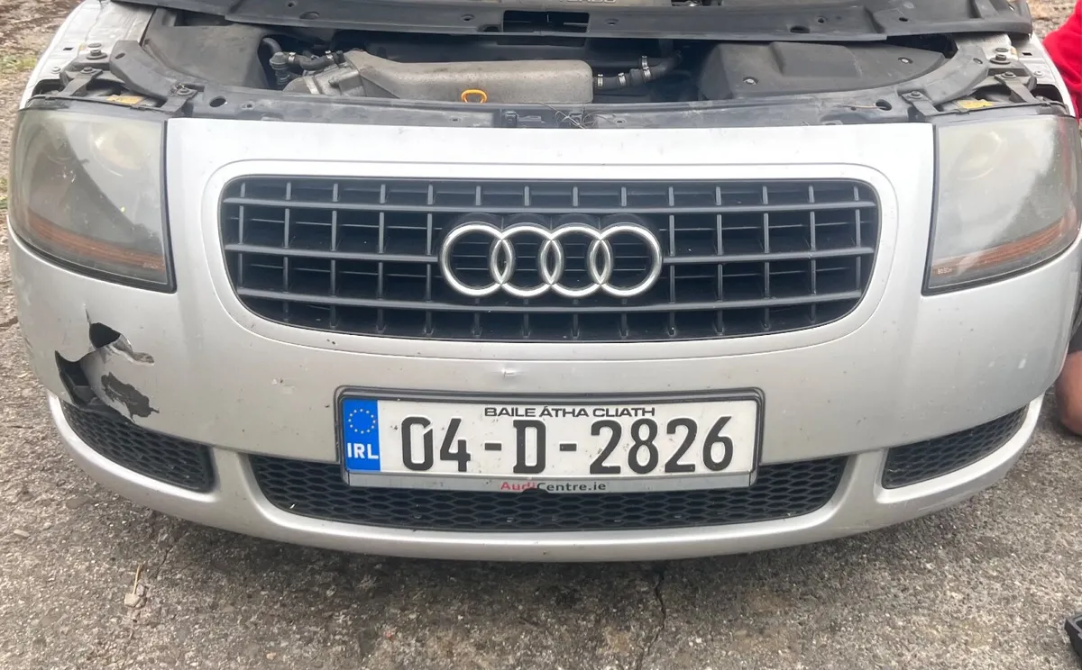 Front bumper Audi TT MK1 (damaged) - Image 1