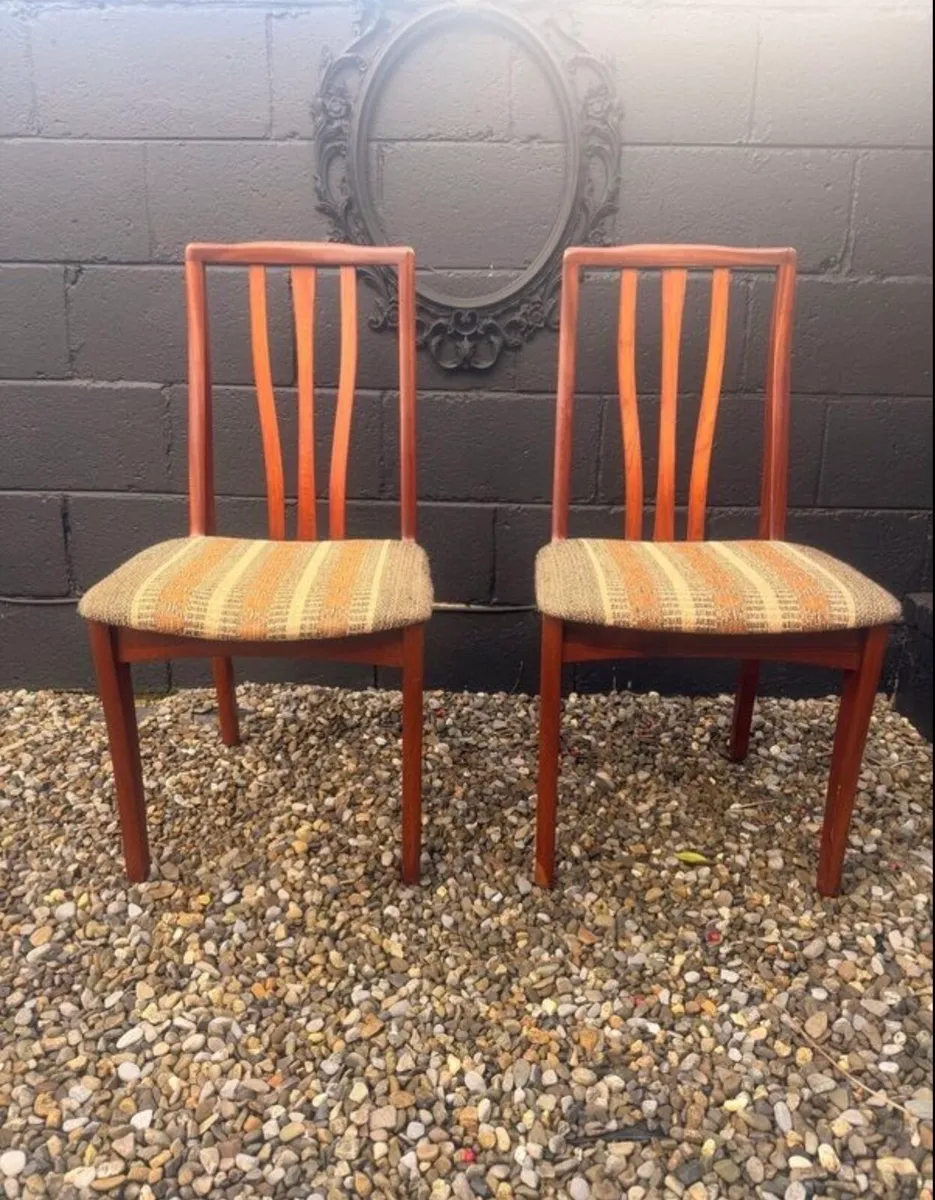 Mid Century Dining Chairs x 2 - Image 1