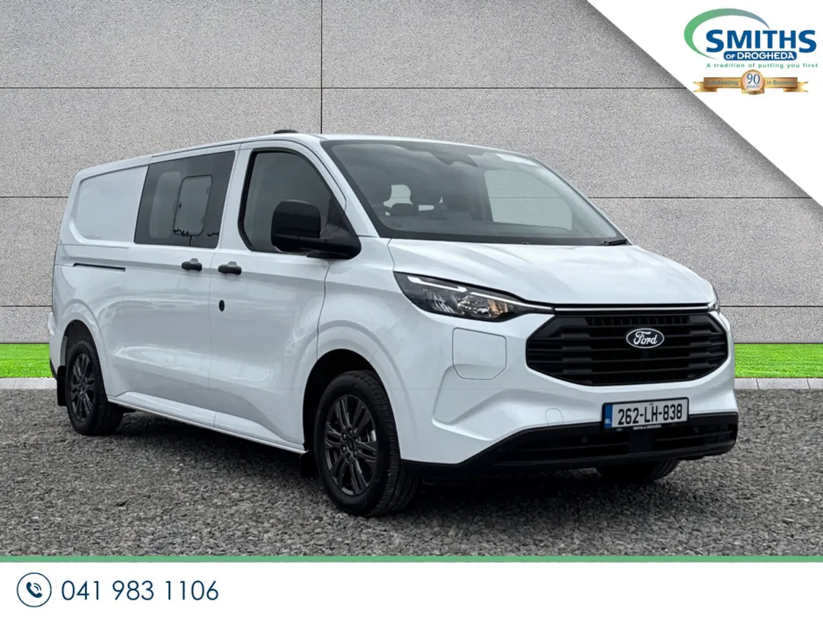 Ford Transit Custom DCIV 320L PHEV - Image 1
