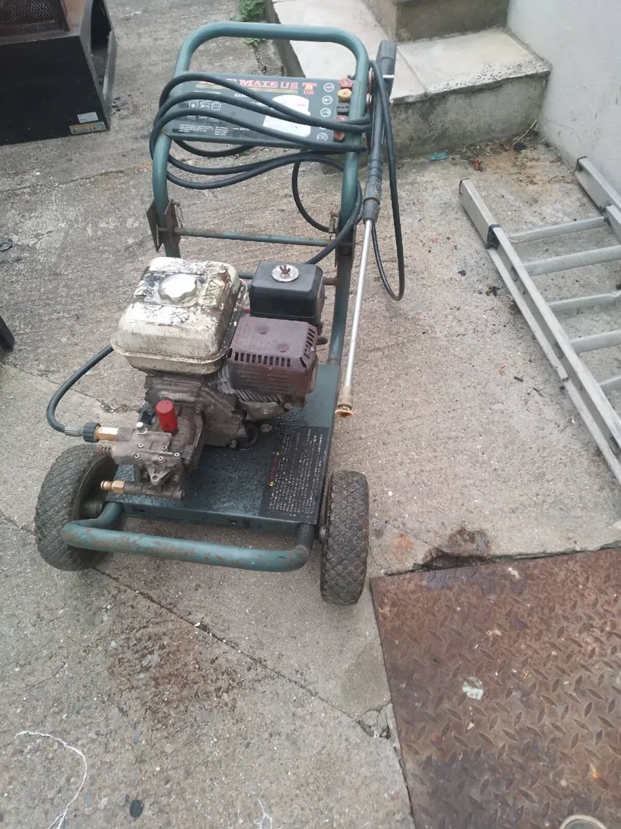 Power washer petrol - Image 1