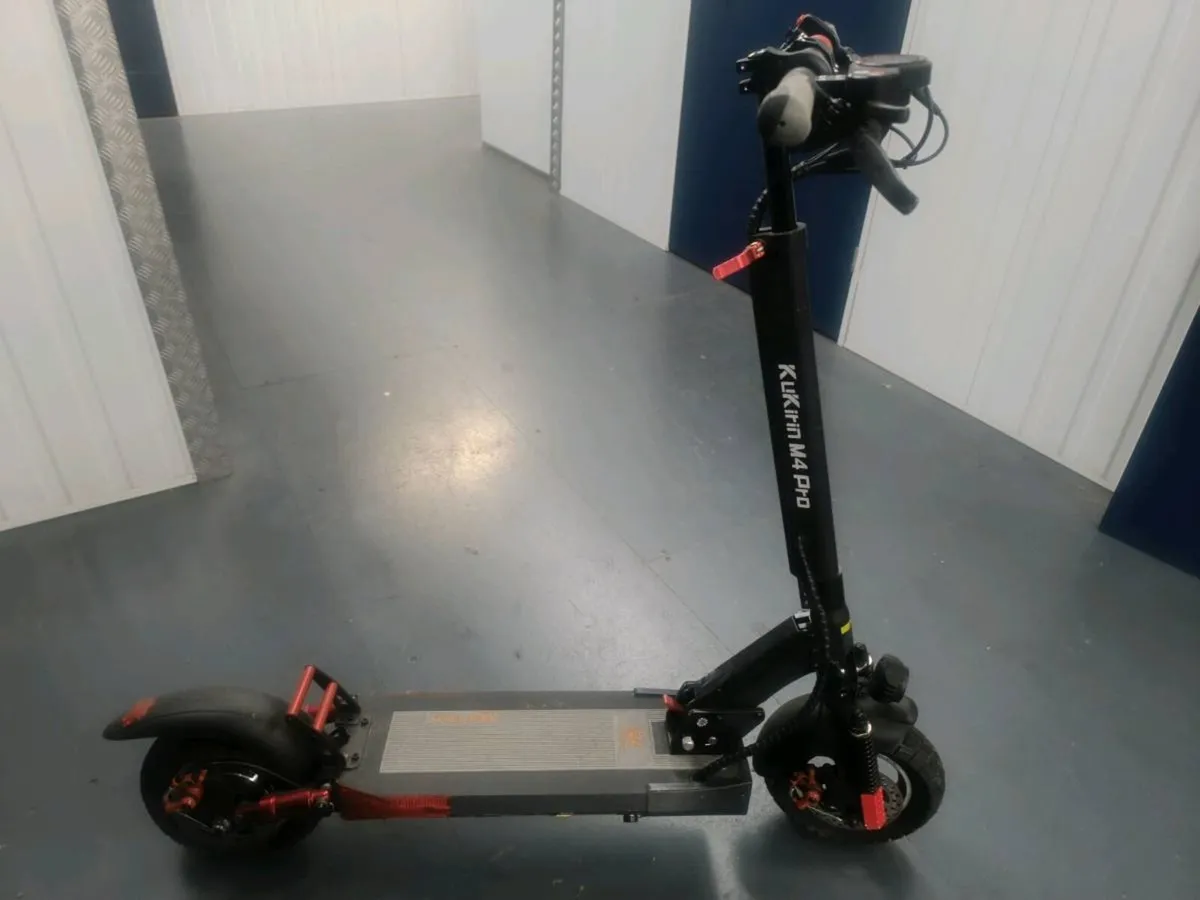 Electric scooter - Image 2