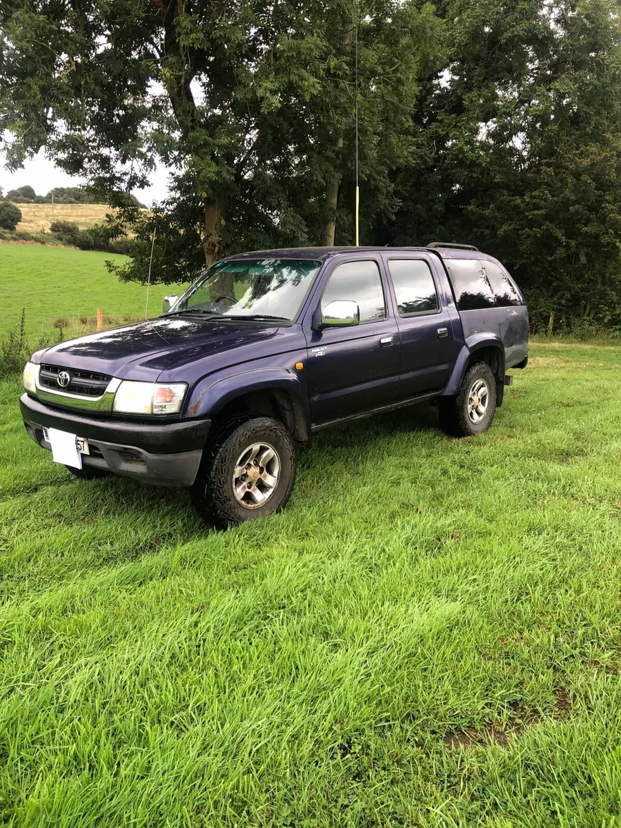 Toyota Hilux 2005 - Image 4