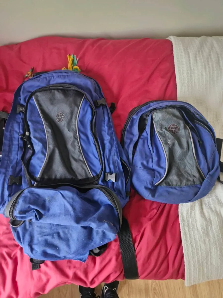 Large backpack (suitable for bavkpacking) - Image 4