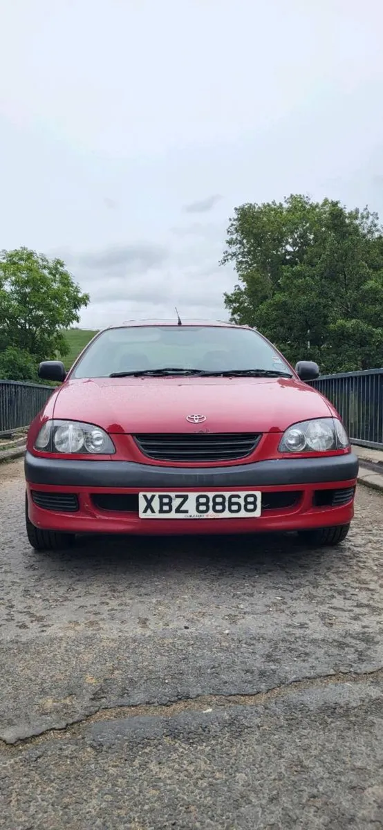 2000 Toyota Avensis T22 2.0 td saloon sunroof - Image 3