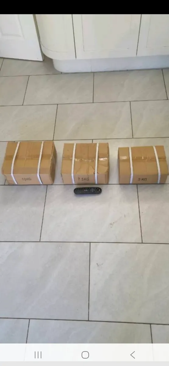 3xbrand new sets of hex dumbbells - Image 1
