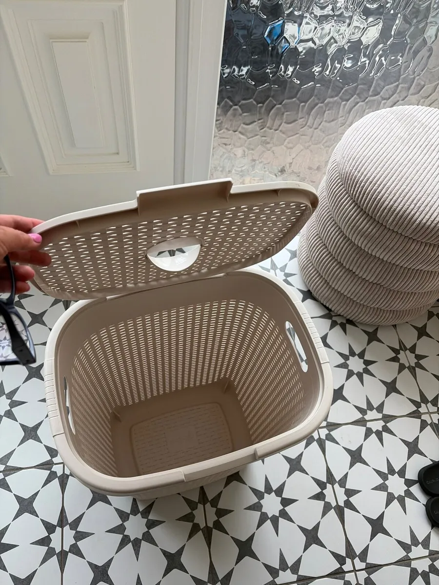 New Laundry Basket - Image 3
