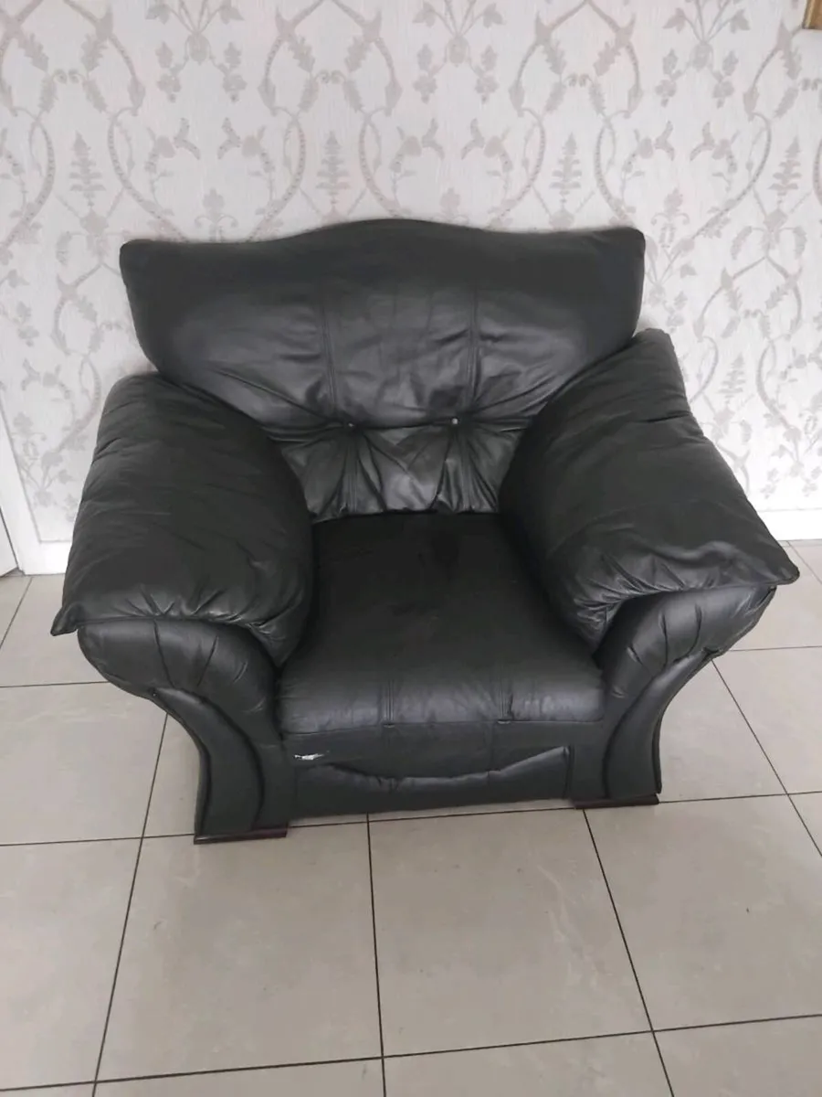 3-2-1 seater - Image 3