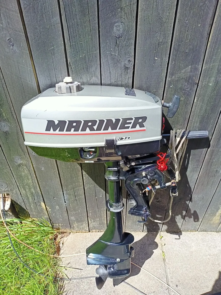 3.3HP 2 stroke Mariner outboard - Image 1
