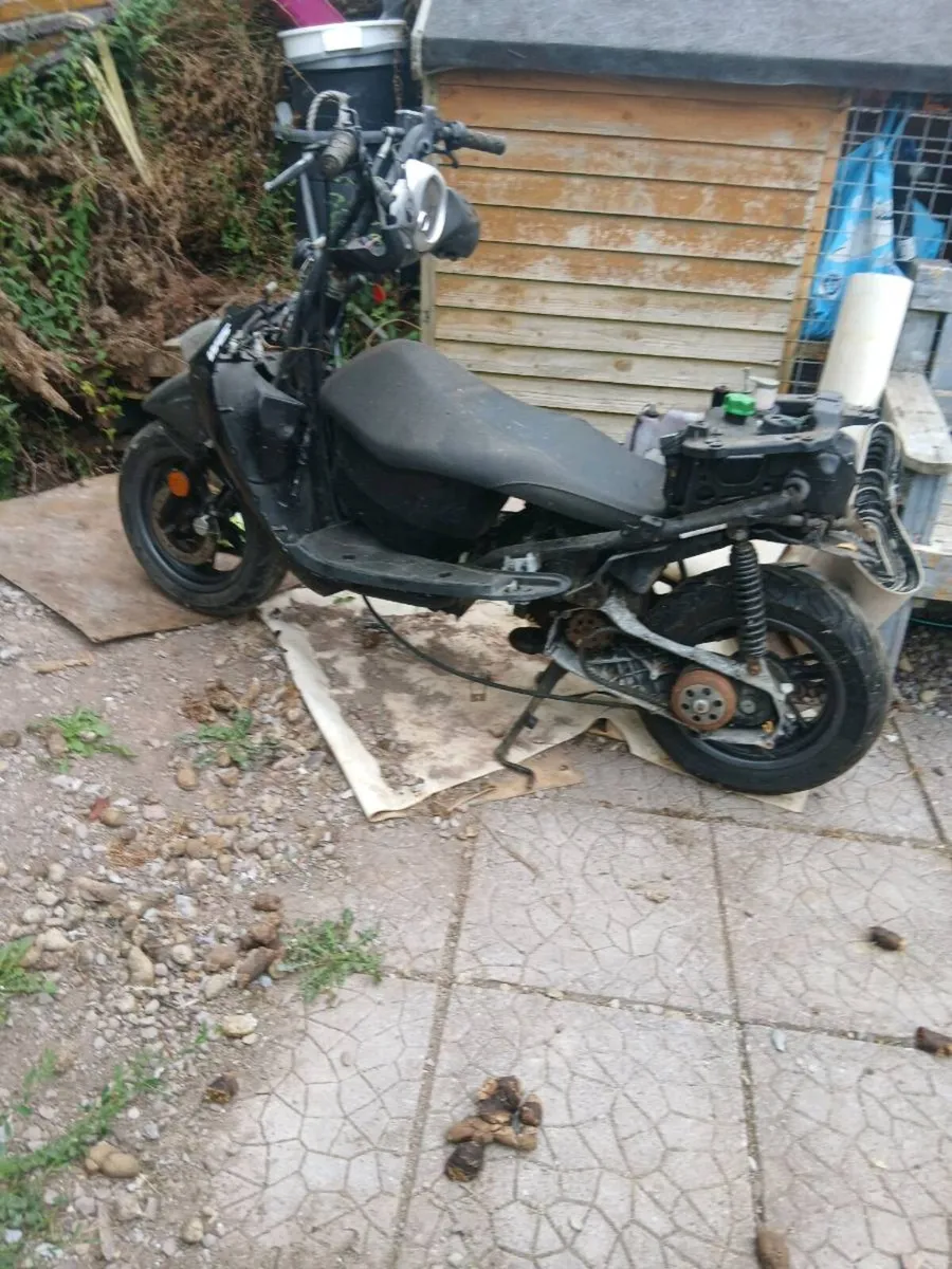 Yamaha neos 50cc  2 stroke  Project/parts/repair - Image 2