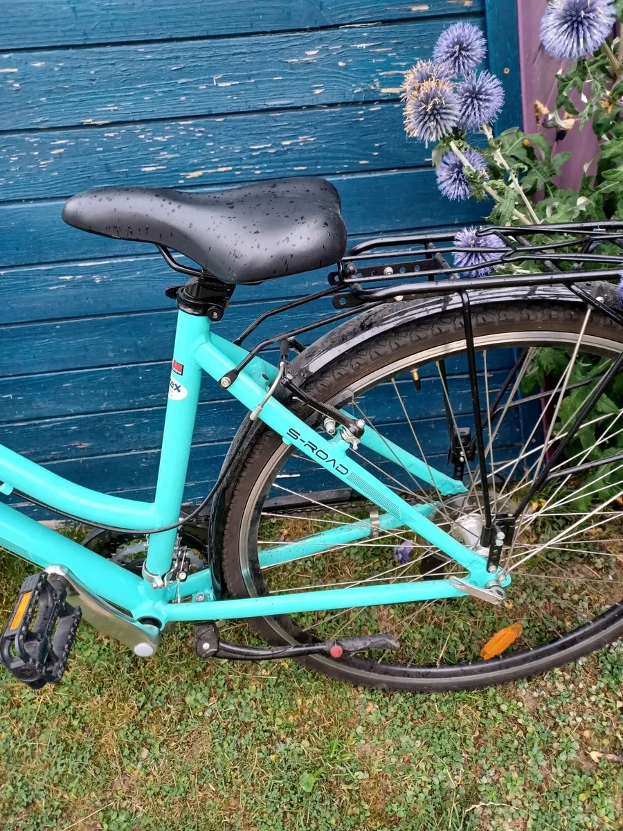 Bianchi Ladies Bike - Image 4