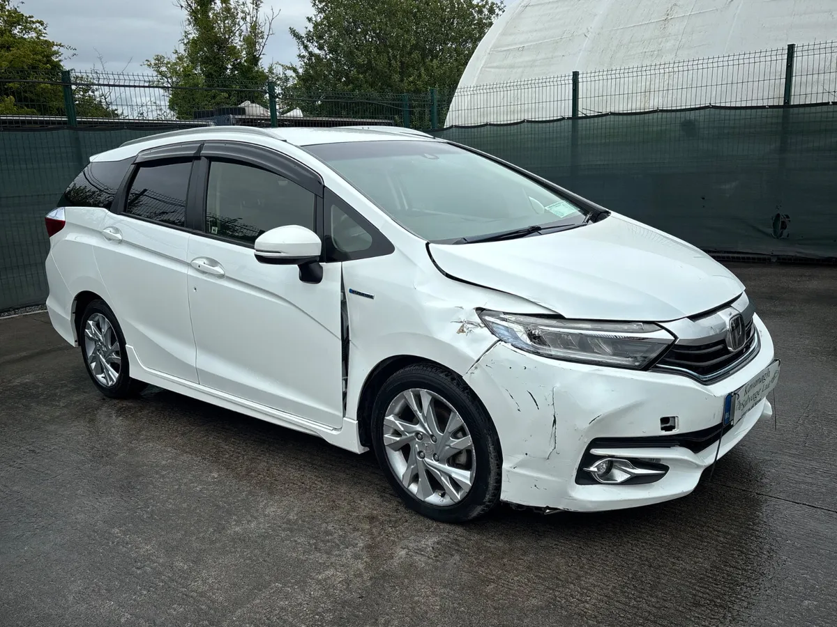 2018 Honda Shuttle Hybrid Light Damage - Image 2