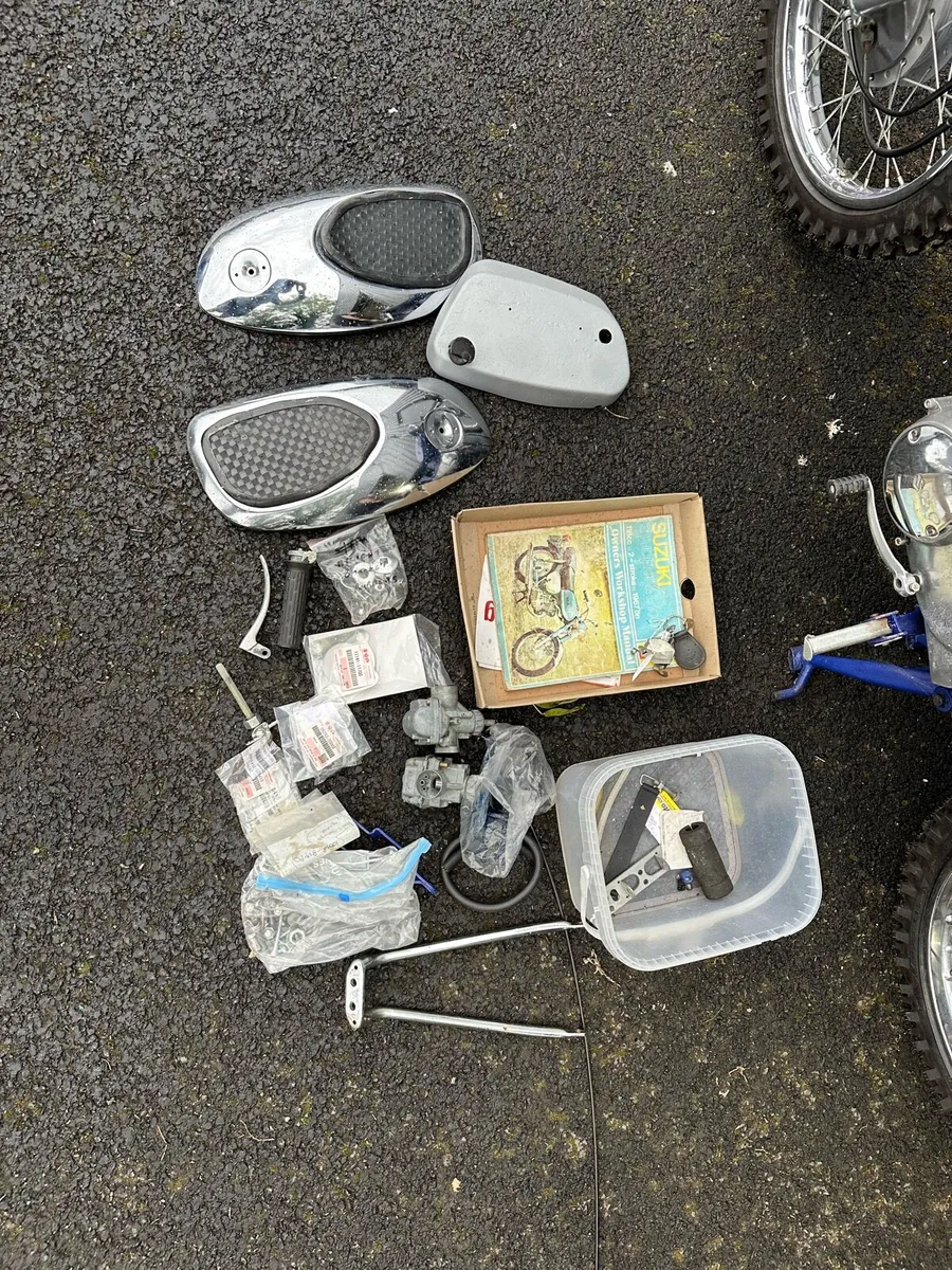 1964 Suzuki b100 - Image 3
