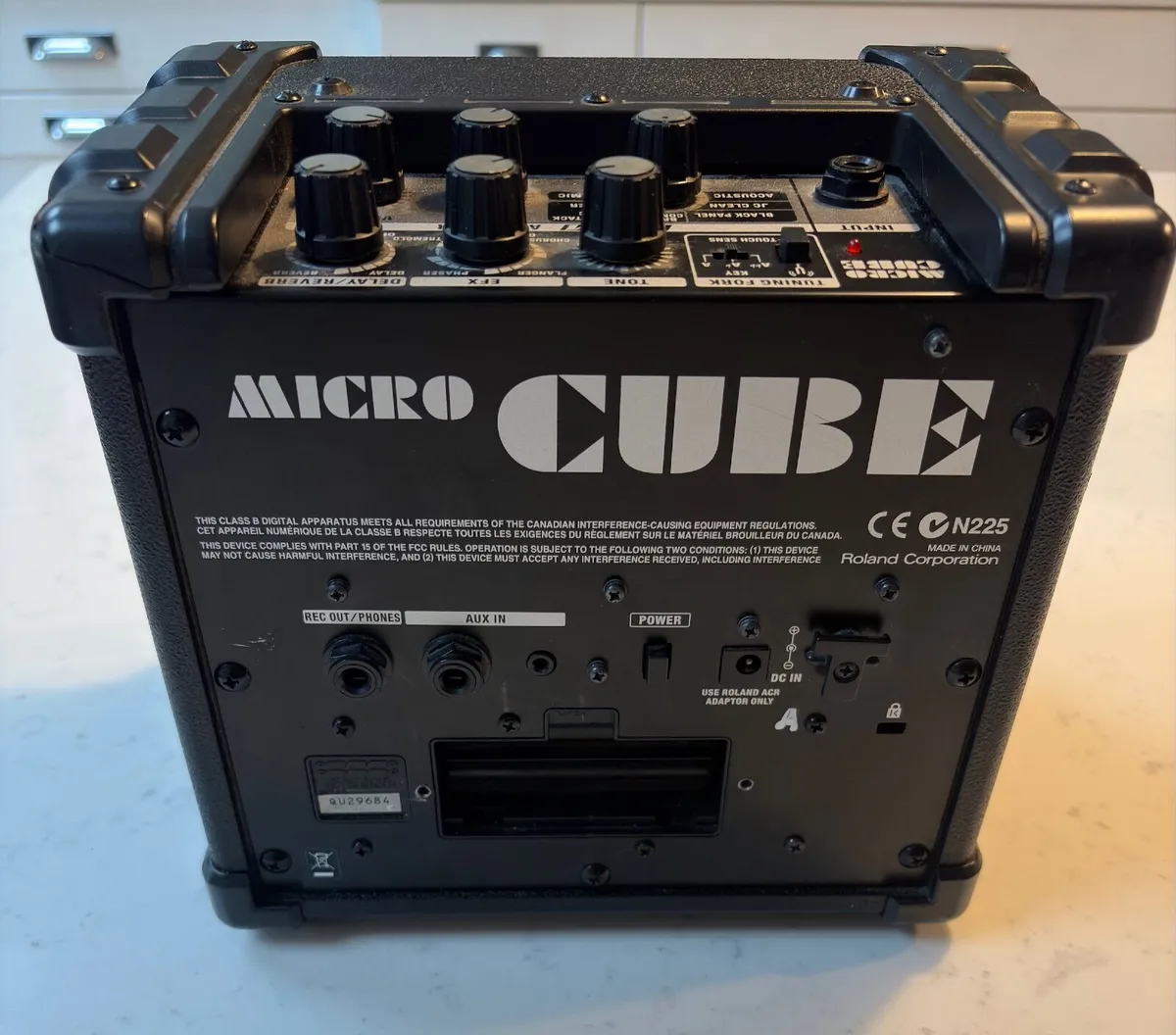 Roland Micro Cube Portable Guitar Amplifier - Image 2