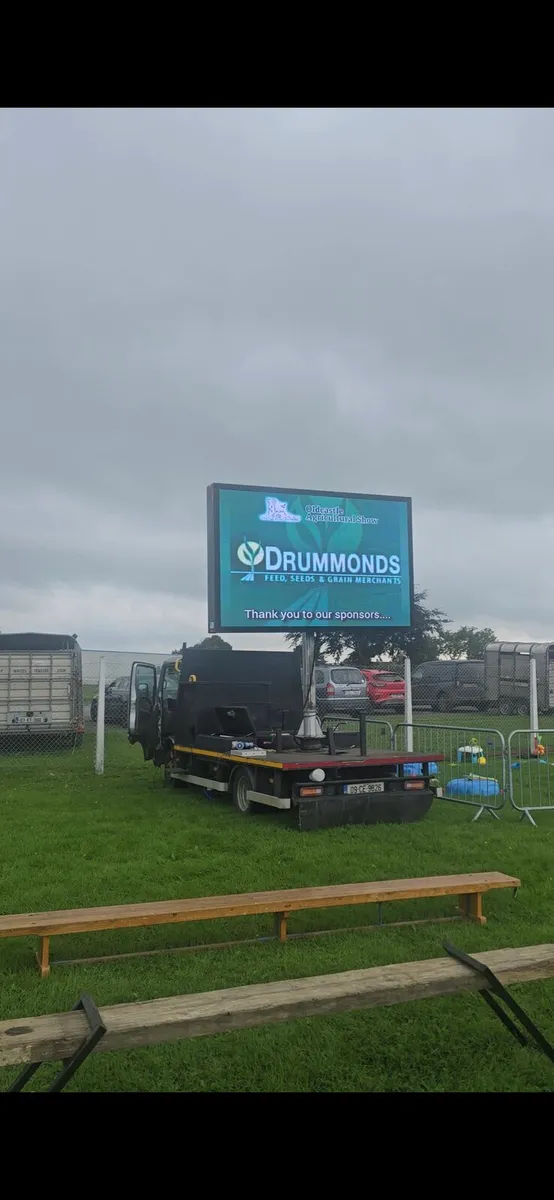 LED advertising Truck - Image 3