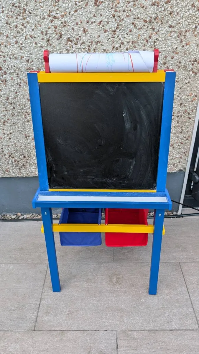 Kids Easel - white/black board - Image 2