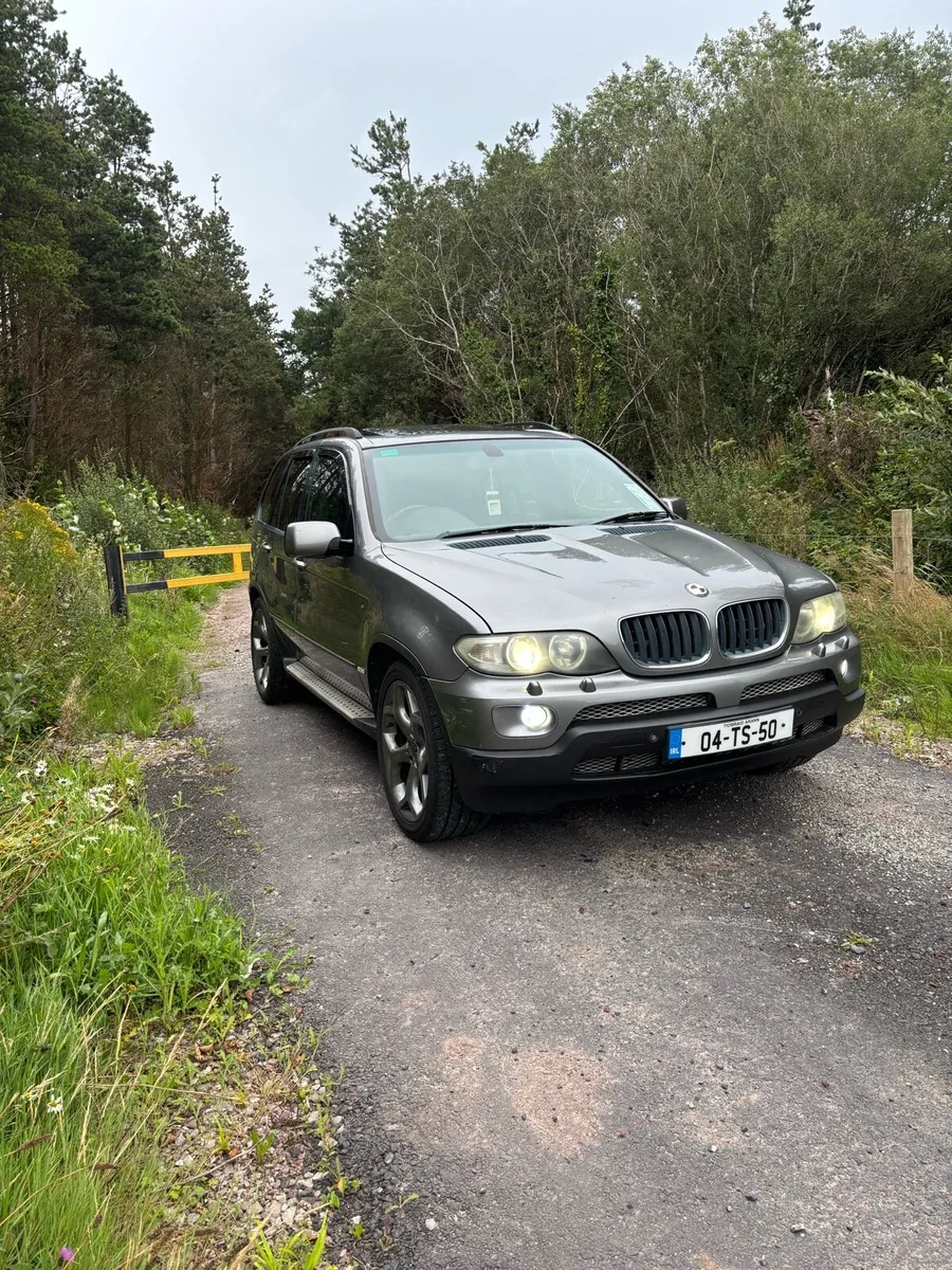 BMW X5 M-Sport Crew Cab Commercial - Image 1
