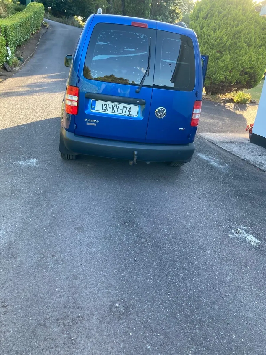 VW Caddy - Image 4