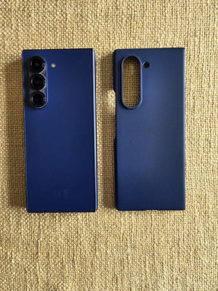 Samsung Z Fold 6 - Image 3