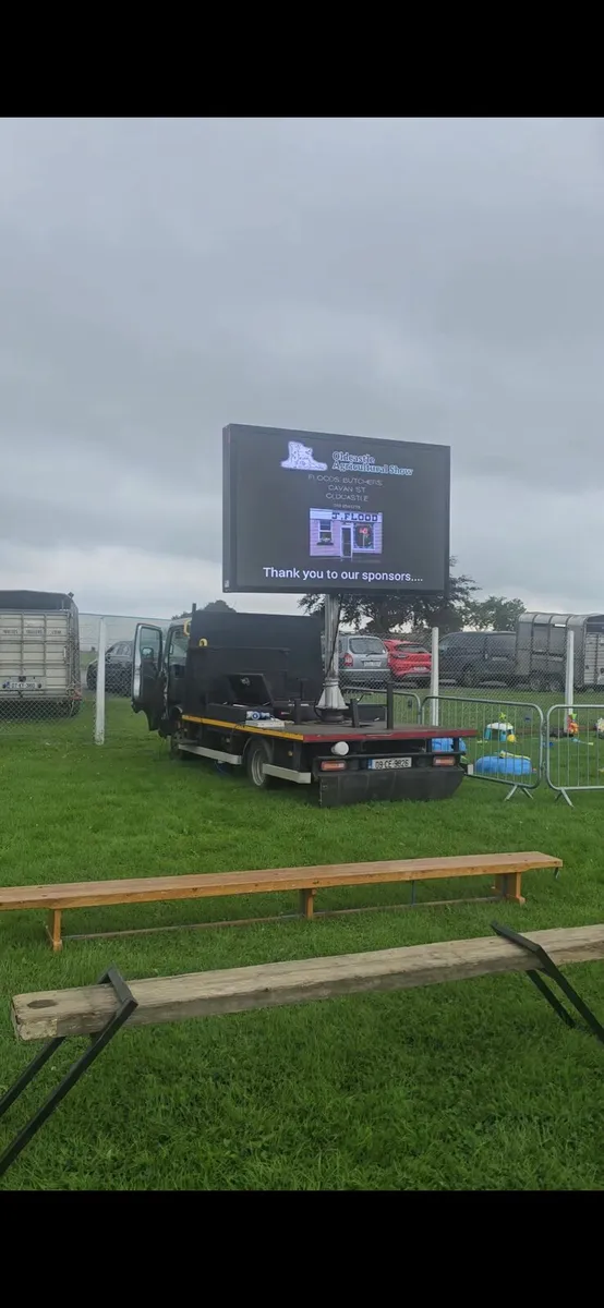 LED Outdoor Advertising Screen - Image 2
