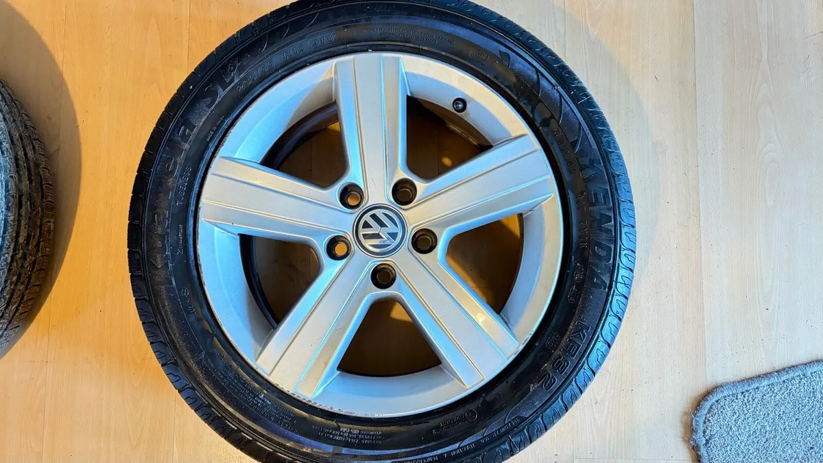 Volkswagen Golf 16” Alloys - Image 3