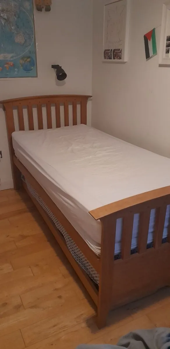 Beds - Image 1