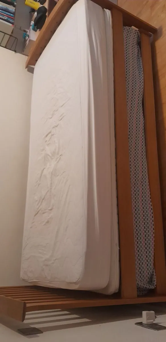 Beds - Image 3