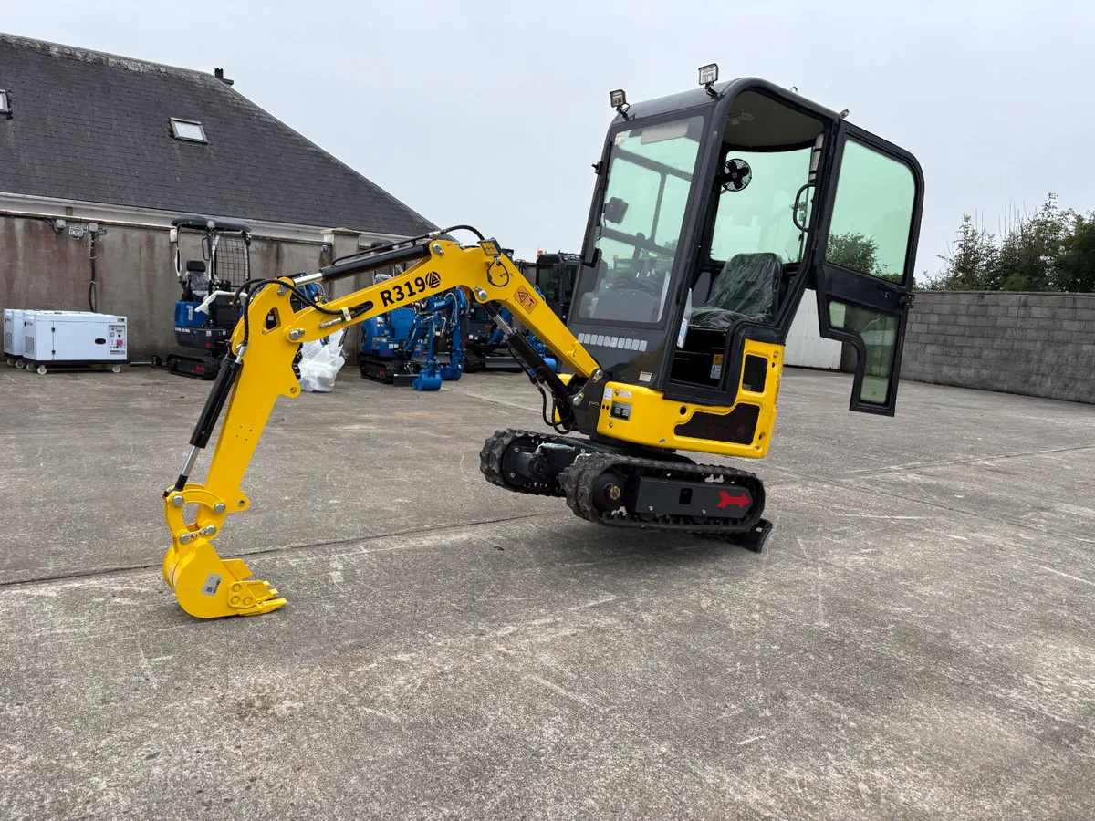 Limited Stock... New Diesel Cabbed Rippa R319... - Image 3