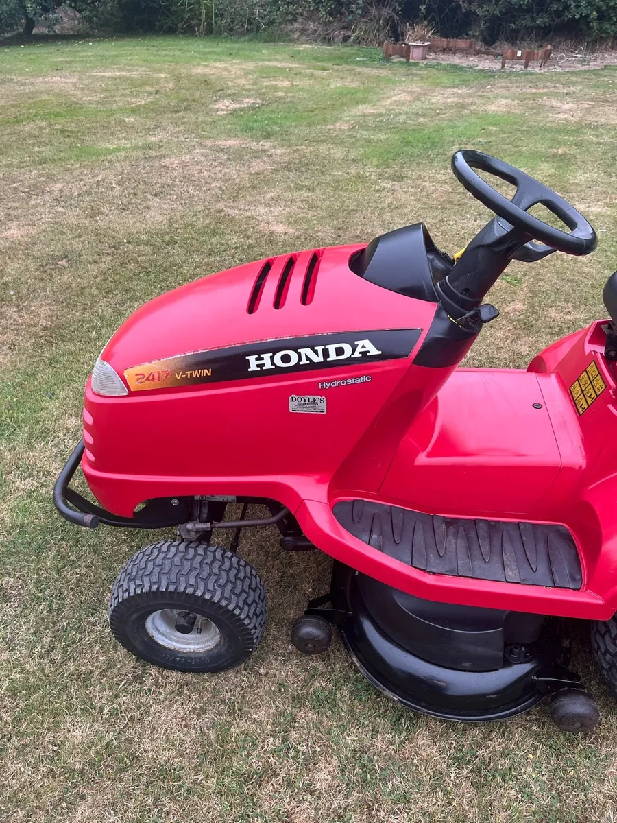 Honda mower - Image 2