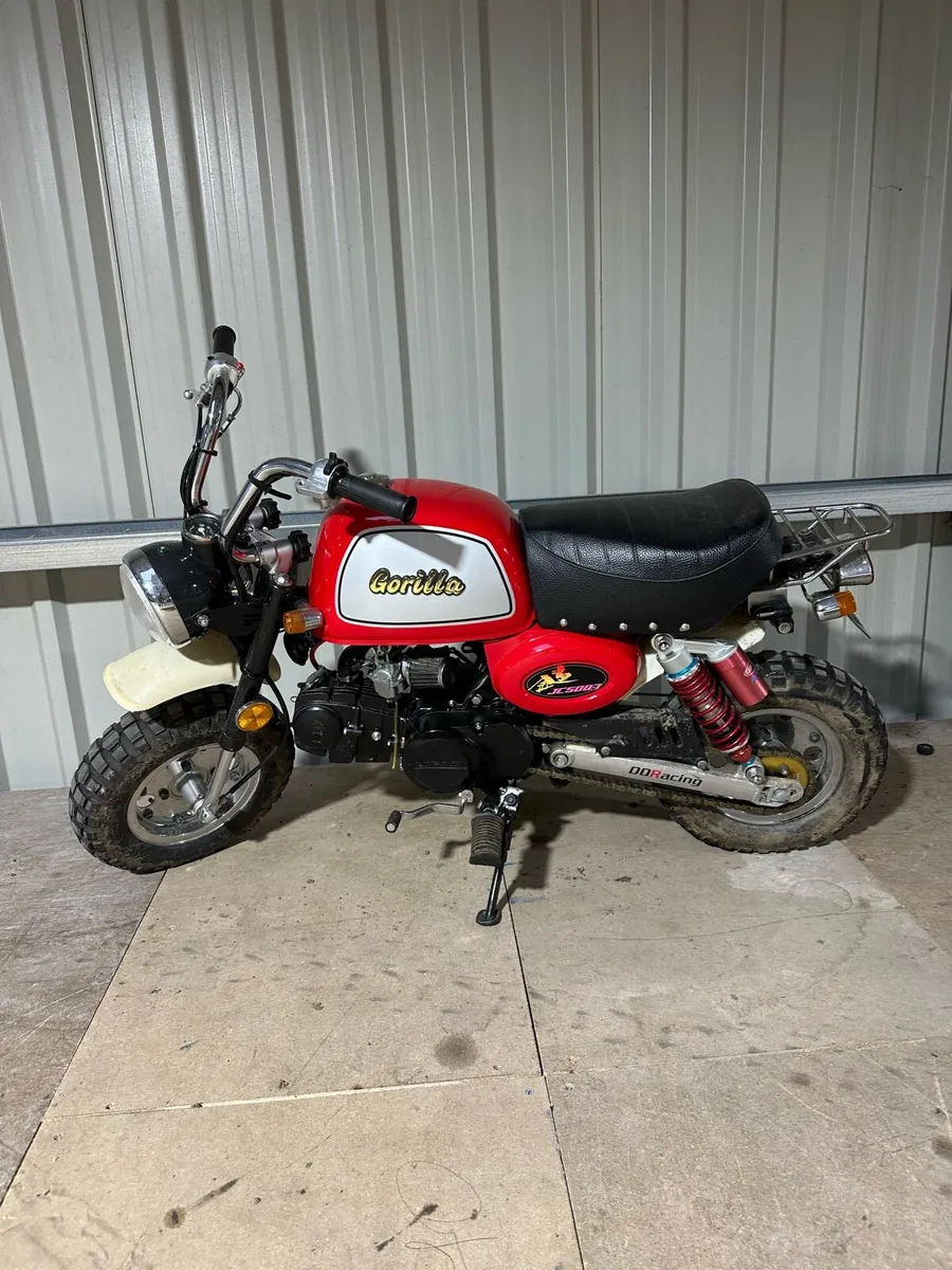 Monkey bike 125 - Image 1