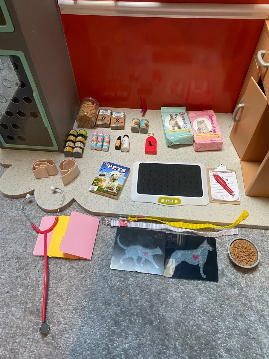 Generation doll set - Image 1