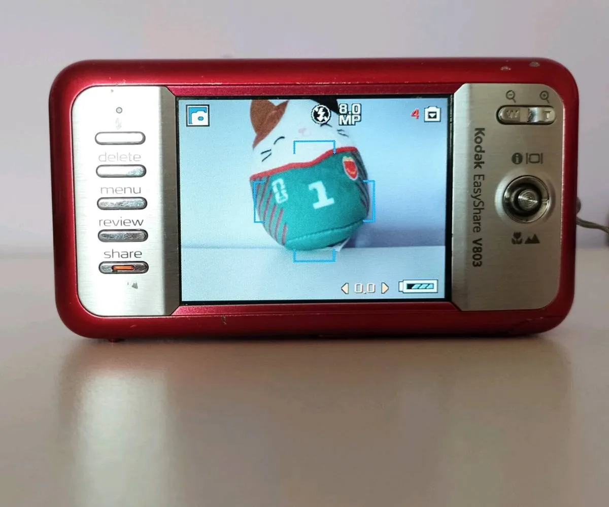 Kodak  Easyshare Digital Camera - Image 3