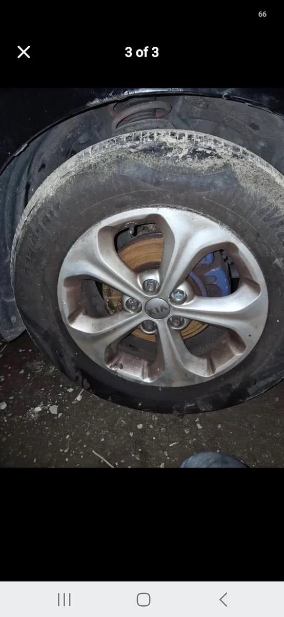 2012 Hyundai ix35 1.7 engine damage - Image 3