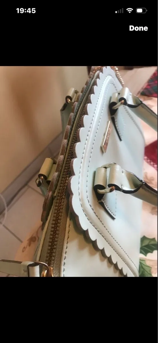Kate Spade Leather Handbag - Image 4