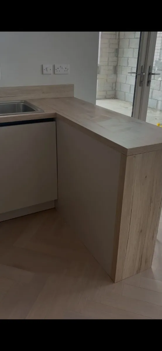Kitchen - Image 4