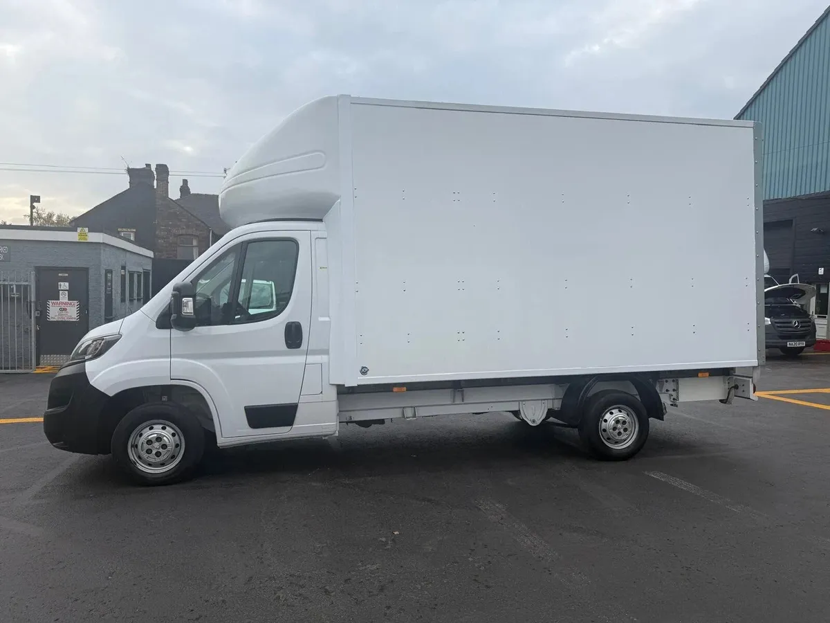 2023 Peugeot Boxer Luton Box Van - Image 1