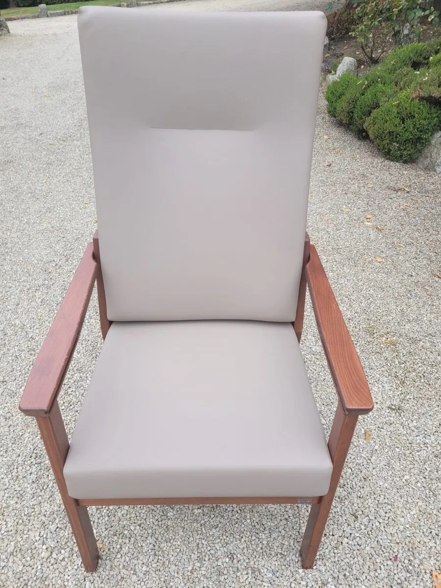 Orthopedic Chair with dining tray - Image 1