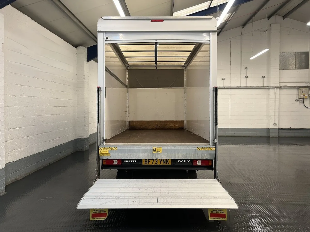 2023 Iveco Daily Luton Box Van - Image 2