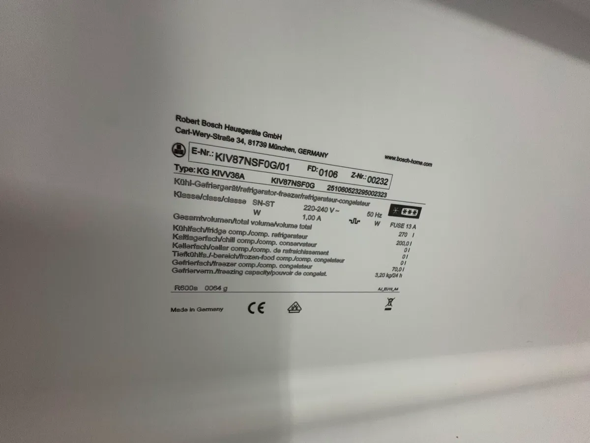 Integrated Fridge - Image 3
