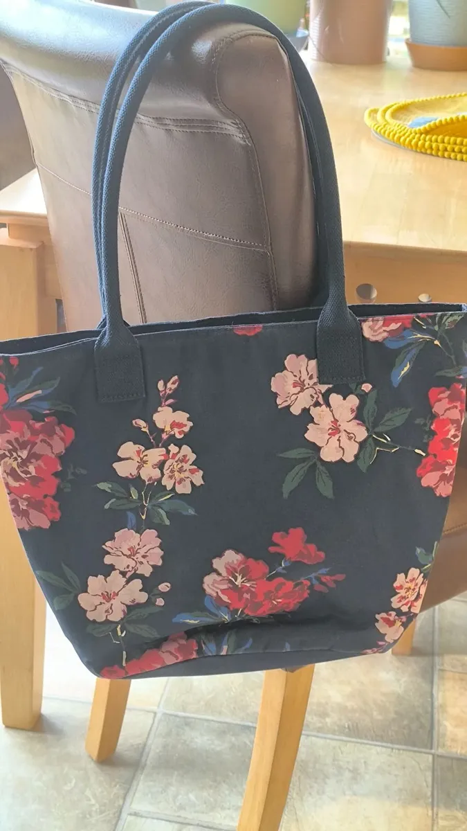Ladies bag - Image 2