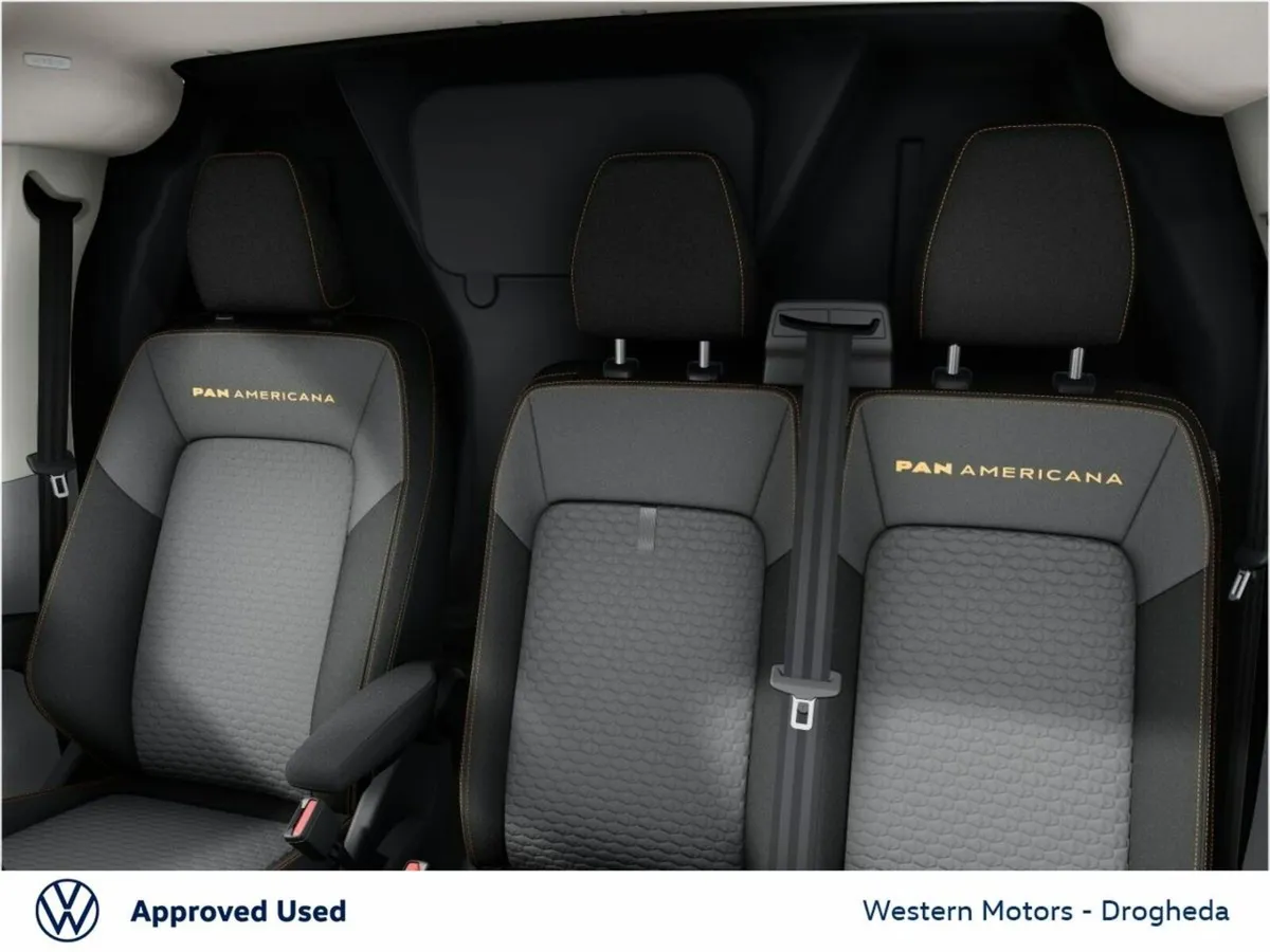 Volkswagen Transporter PAN AMERICANA 2.0TDI LWB 17 - Image 4