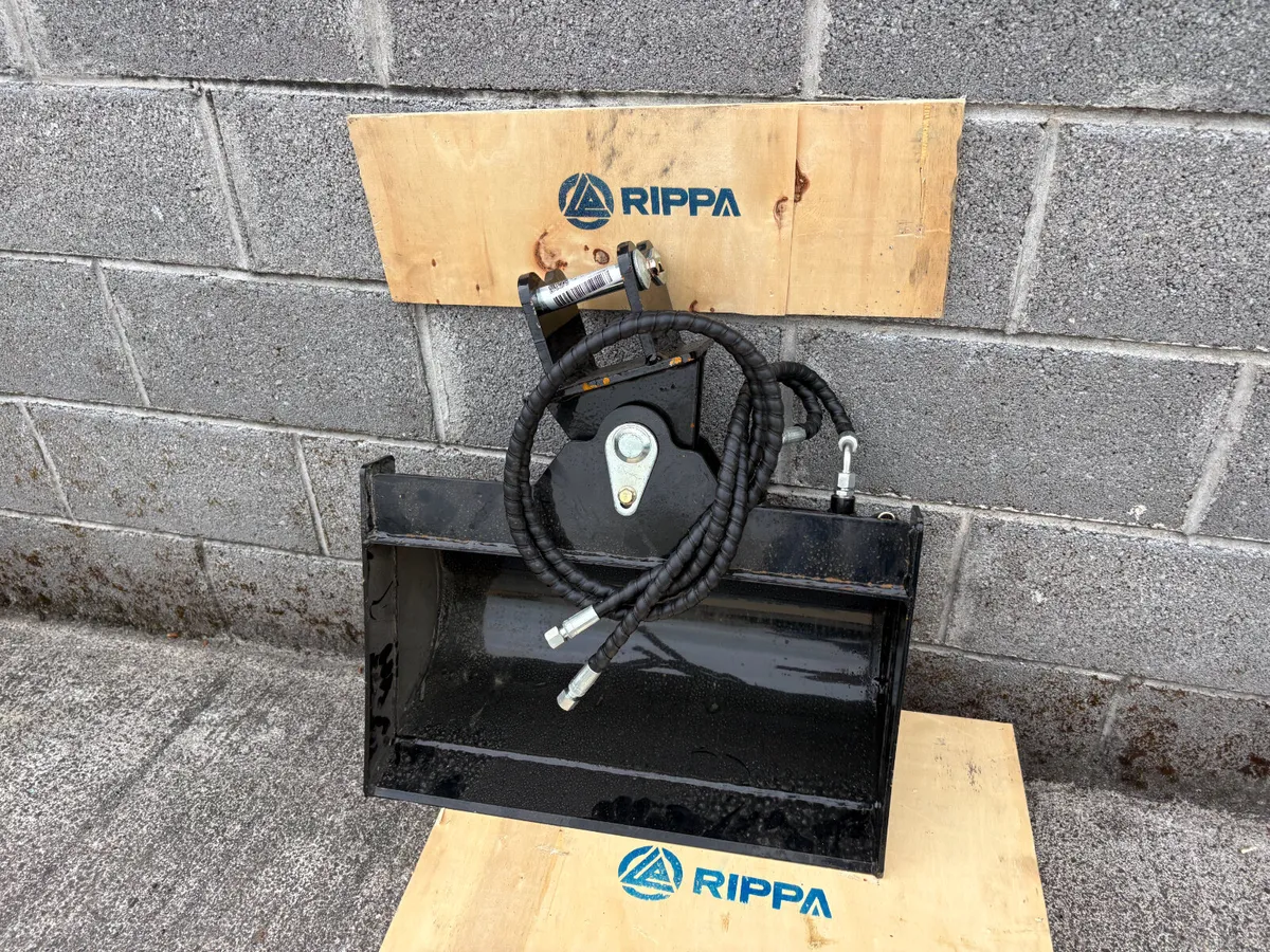 60cm Hydraulic Tilting Grading Bucket - Image 2