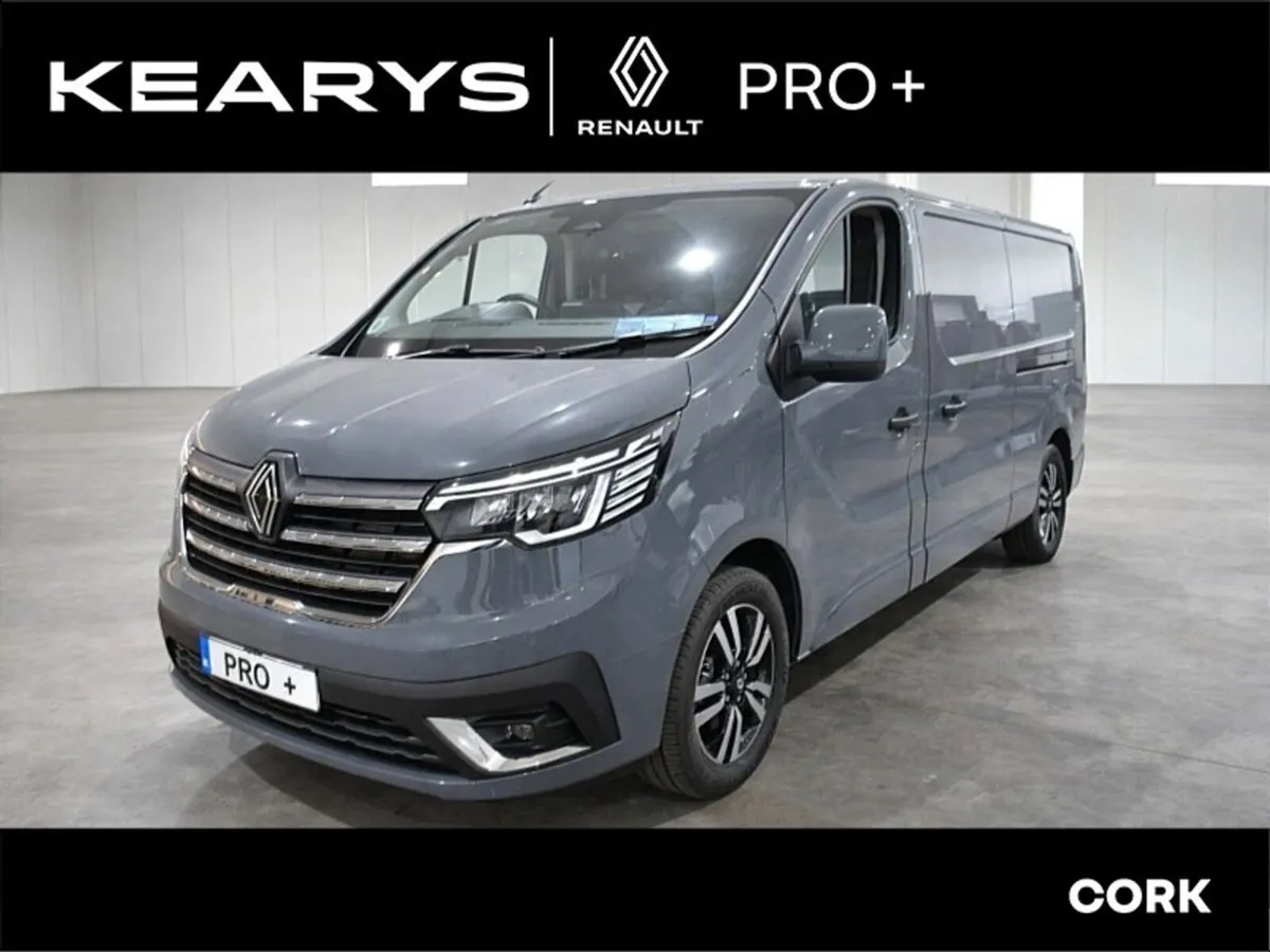 Renault Trafic LL30 Blue dCi 170 BVA9 Auto Extra S - Image 1