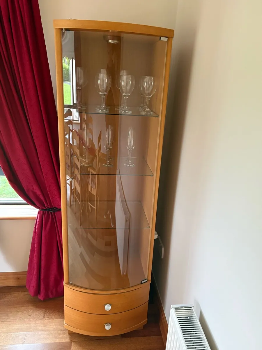 Display Cabinet - Image 1