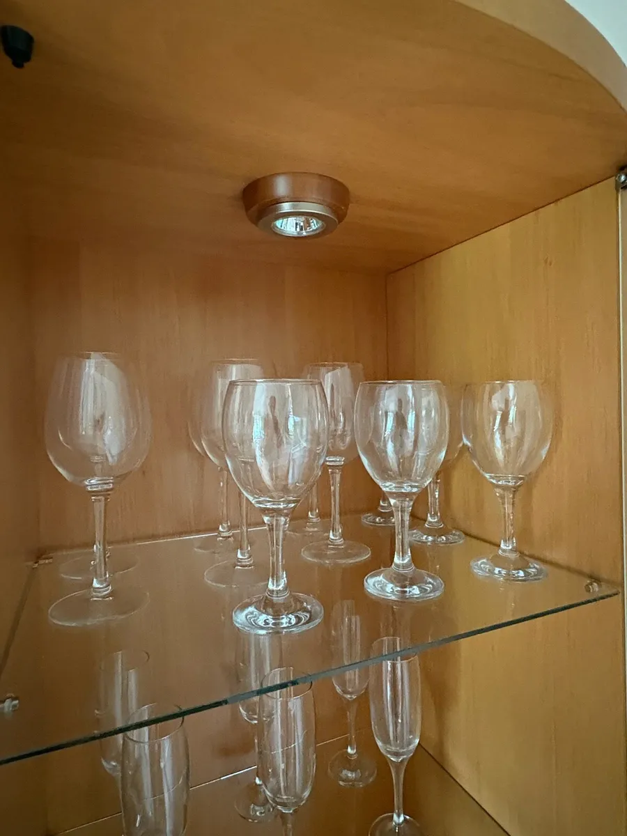 Display Cabinet - Image 3