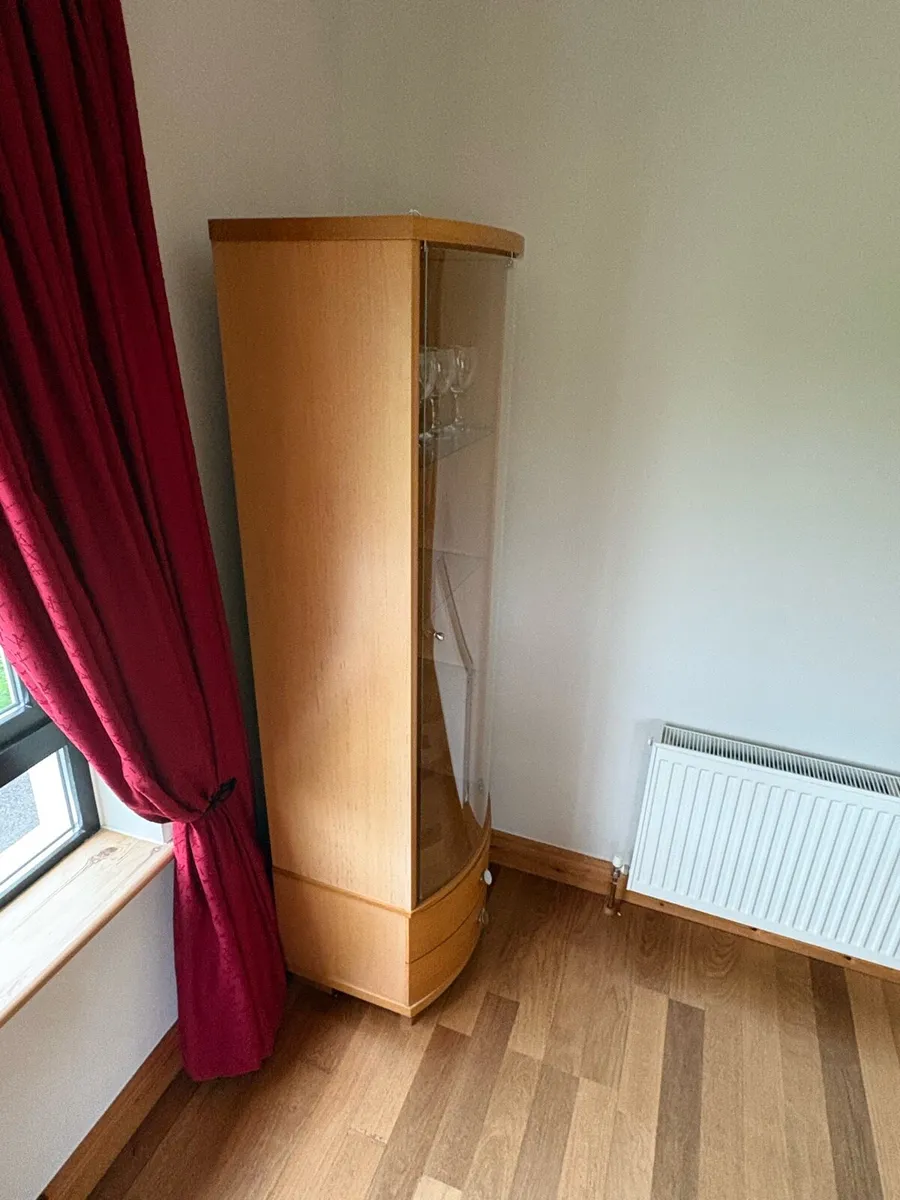 Display Cabinet - Image 2