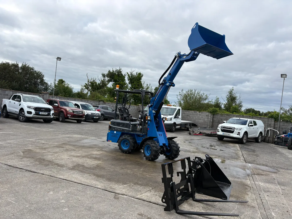 RIPPA RL06T Kubota Powered Telescopic Loader - Image 2