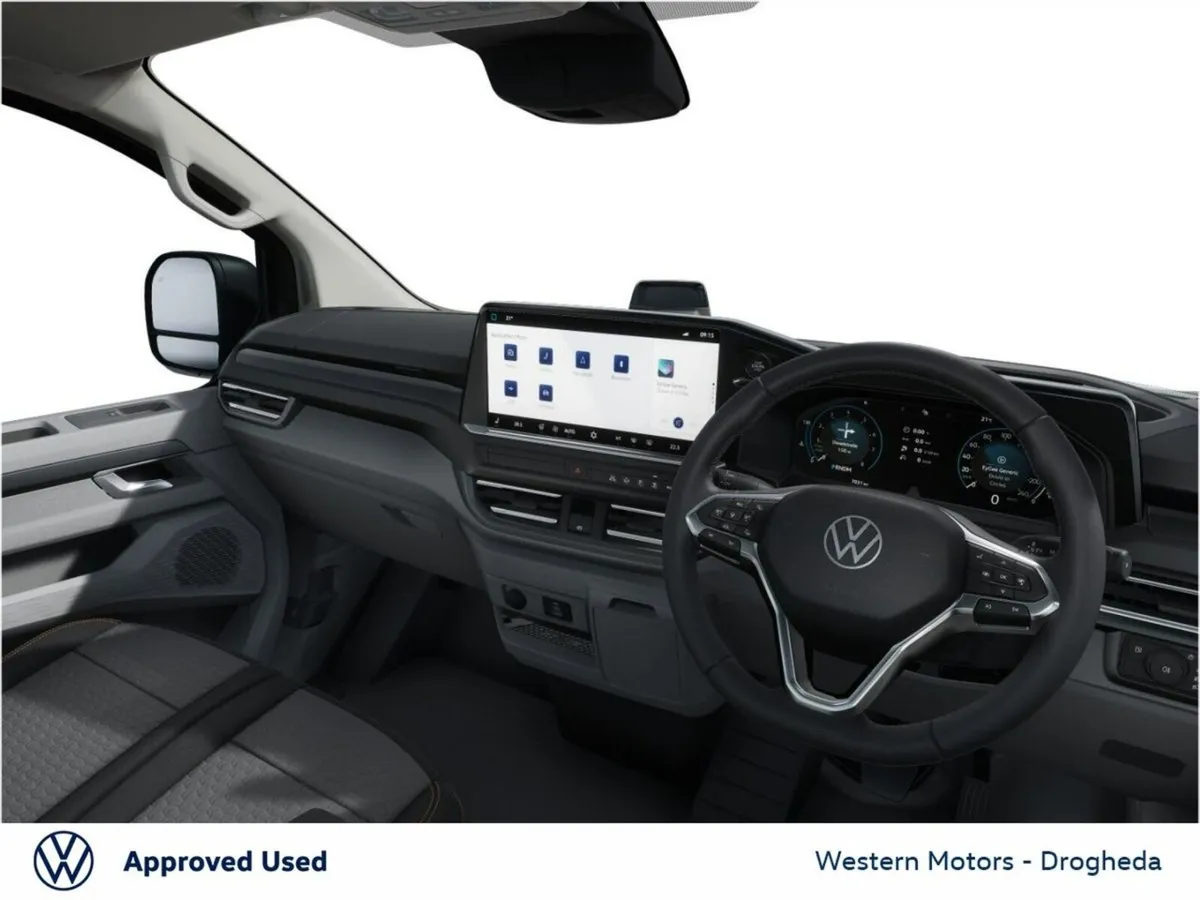Volkswagen Transporter PAN AMERICANA 2.0TDI LWB 17 - Image 4