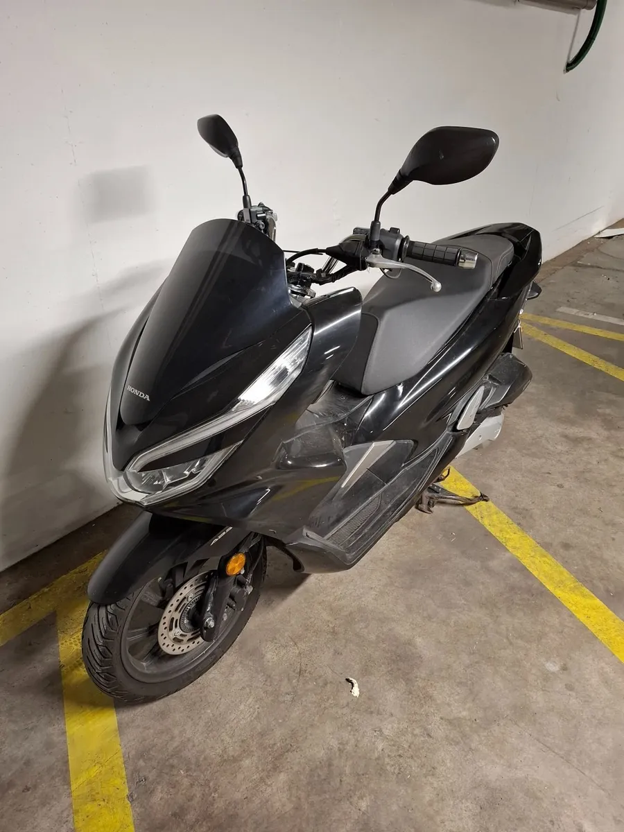 Honda PCX 125 cc 2020 - Image 3